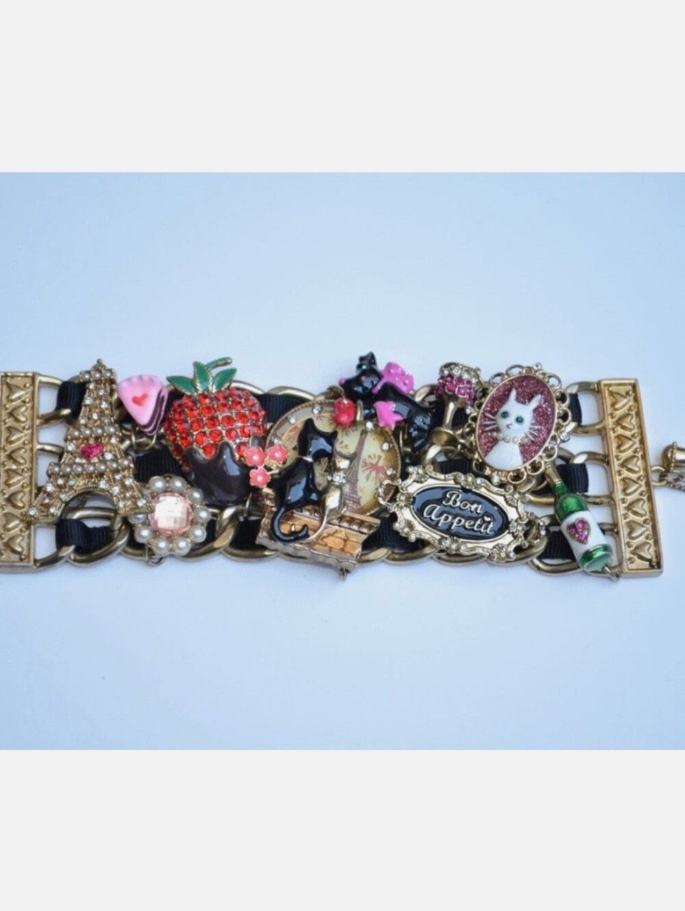Betsey Johnson Paris Is Always A Good Idea Cat Lovers Gold Charm Bracelet - Picture 16 of 16